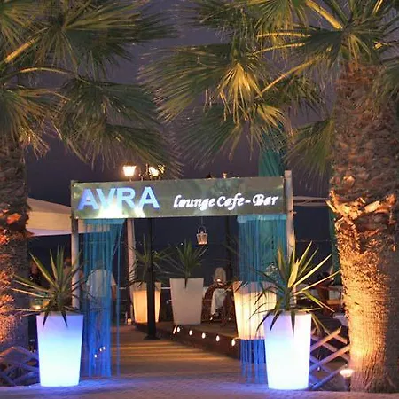 Avra מלון לאוטרה אדיפסאו