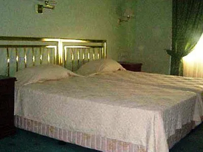 Hotel Avra